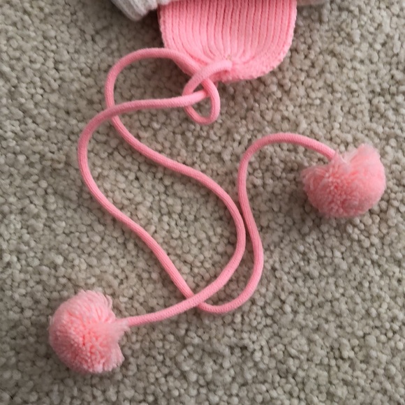 NWOT BABY KNIT HAT ear flaps and pom pom tie pink  white blue 0-3 months - Picture 5 of 12